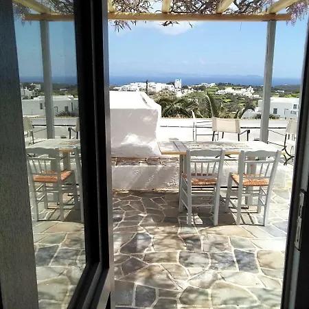 Dora's Traditional Houses * Apollonia